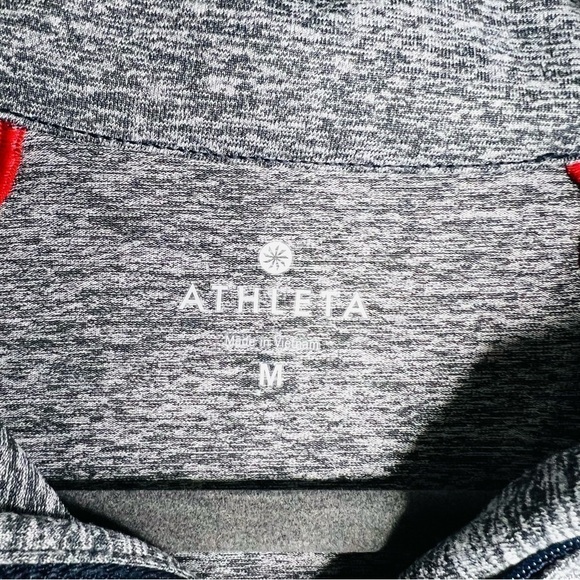 Athleta Pullover Sport Top - Picture 2 of 7
